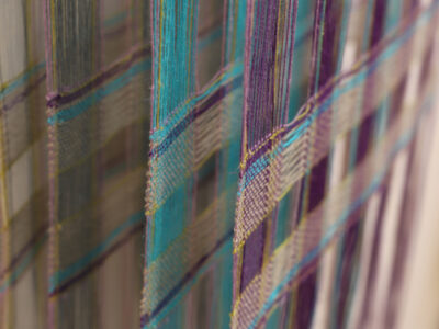 CathyJacobs_Passion_handwovenlinenandmetal_46x157x18cm_2019_detail